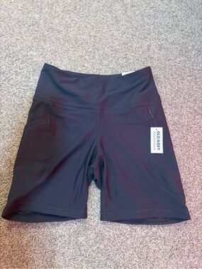 Old Navy Women's Navy High-Rise Bike Shorts with Pockets